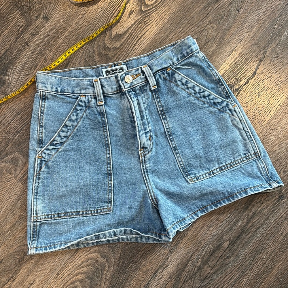 Vintage Xhilaration Jean Shorts (size 5 on tag)